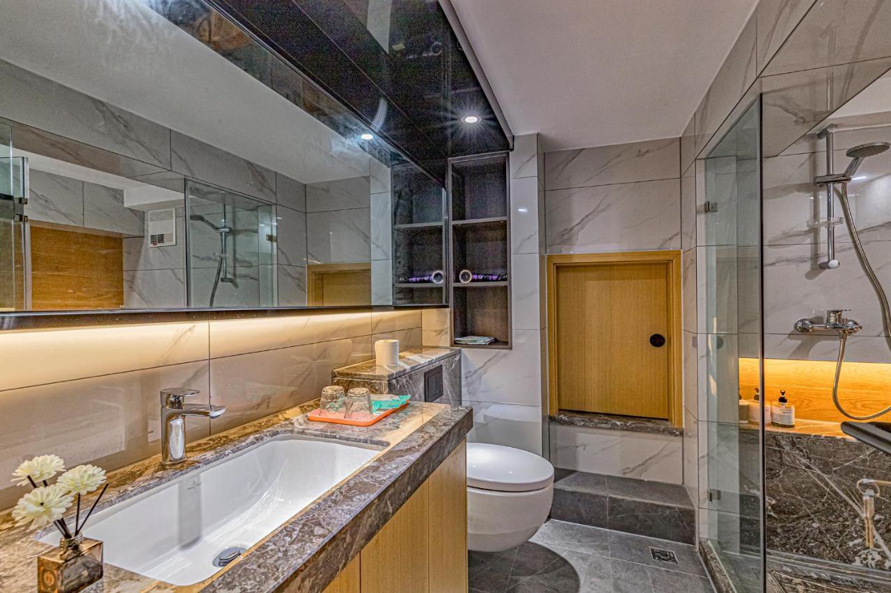 Kunming Dianchi Mideel International Apartment - South Asian Style Fuhai Metro מראה חיצוני תמונה